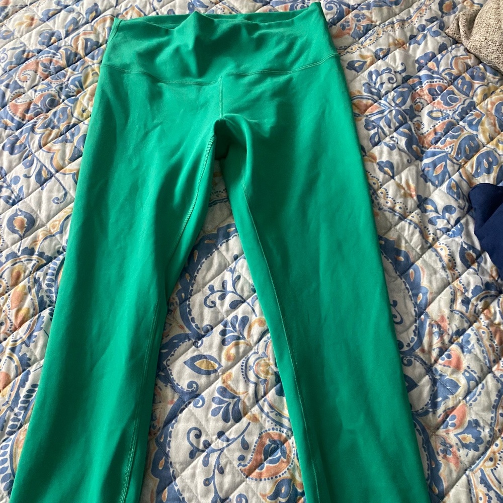 Lululemon Wunder Train High-Rise Tight 25”